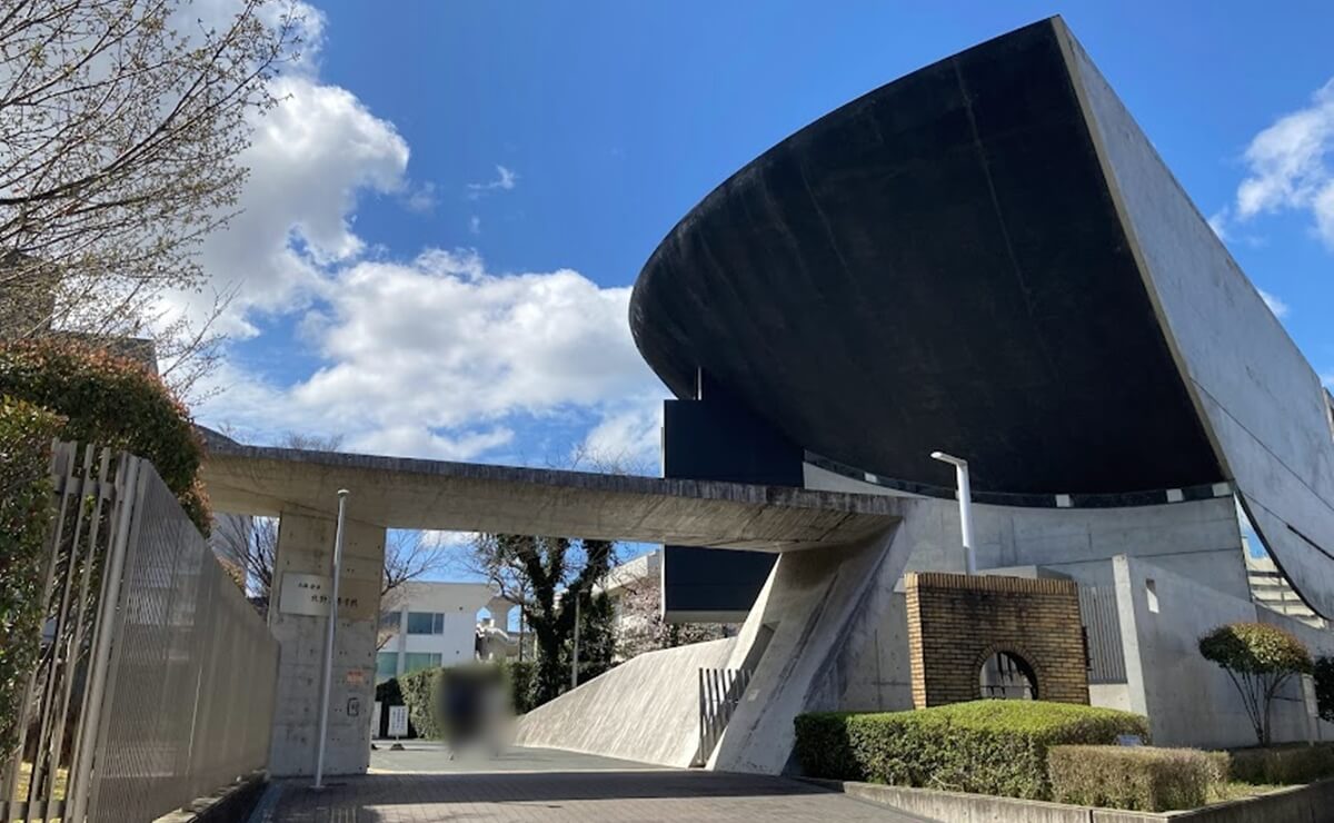 大阪府立北野高等学校を偵察してきた。 | 白い木蓮の花の下で