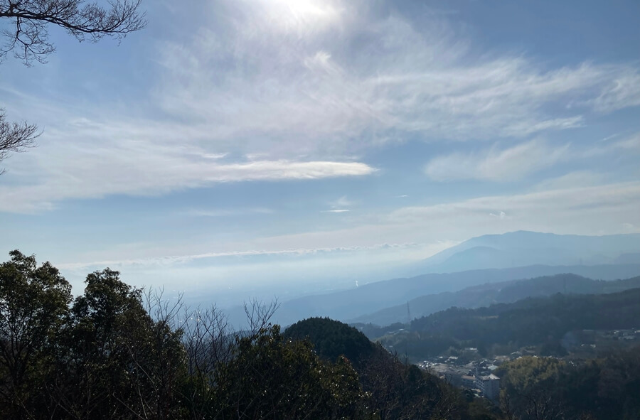 空鉢護法堂からの景色