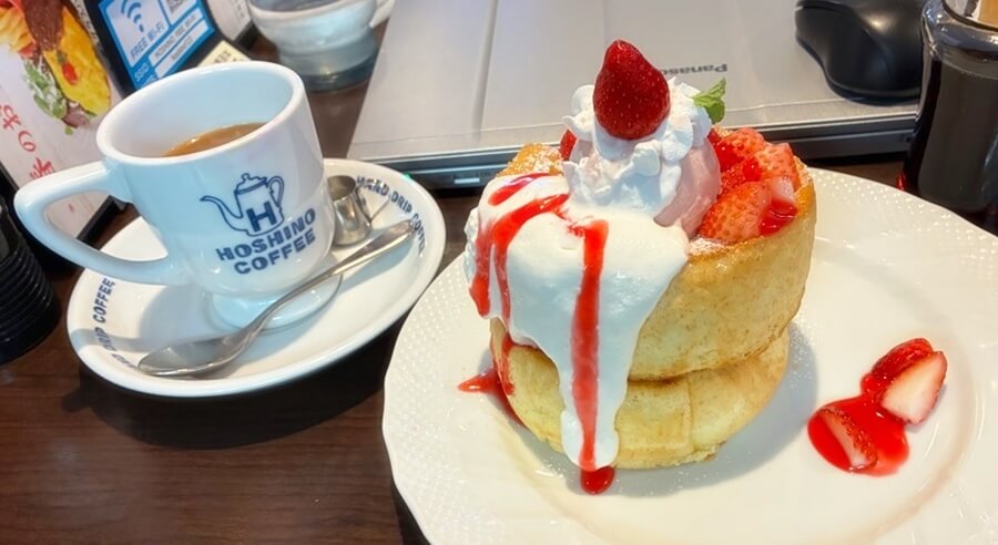 星乃珈琲店のパンケーキ