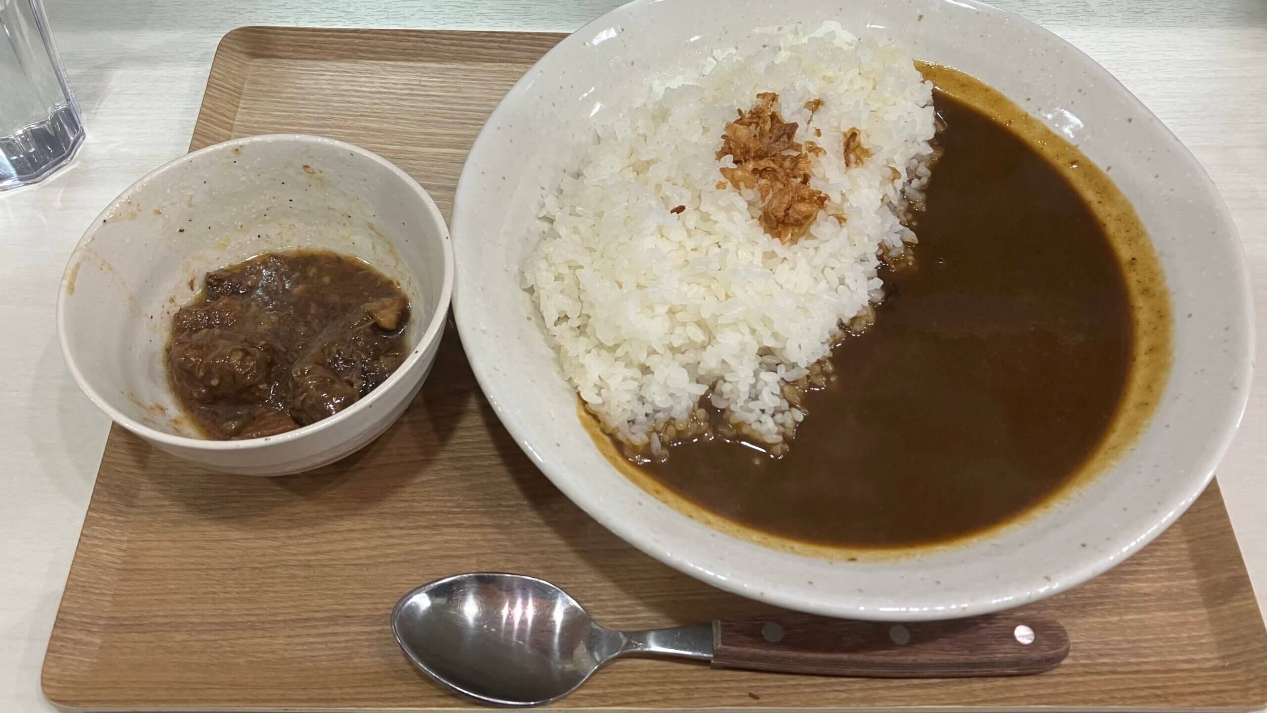 スパイスカレーと名乗る食べ物