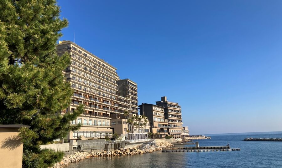 ホテルニューアワジ